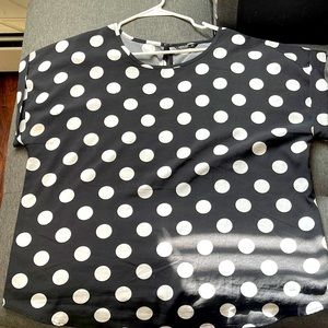 Black dot shirt
